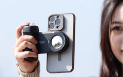 Magnetic Camera Assist